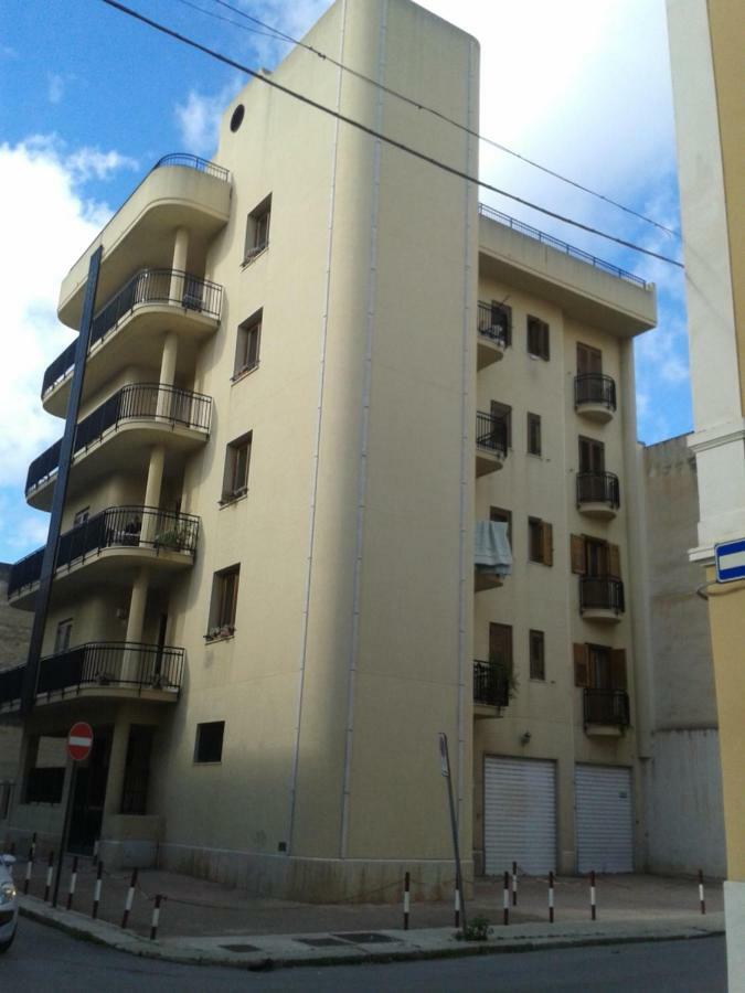 B&B Gvs Трапани Екстериор снимка
